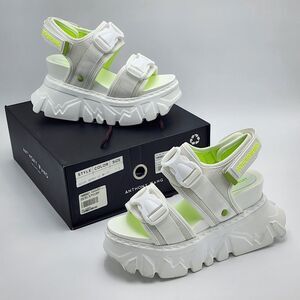 Anthony Wang Goose Berry-03 Platform Sandals White Size 7.5 BNIB